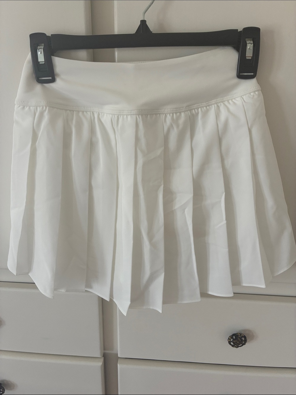 Old Navy White Pleated Circle Skirt